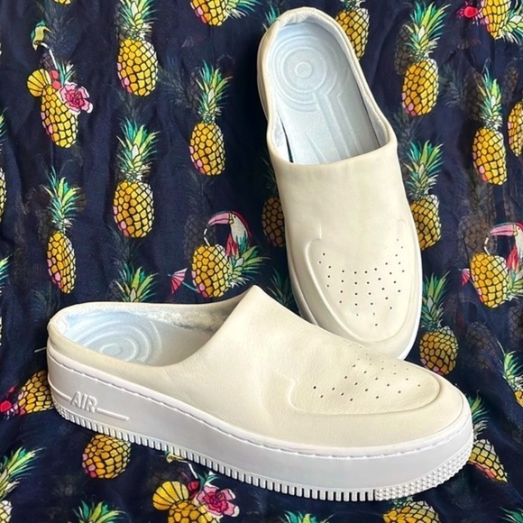 Brand New Nike Air Force 1 Lover XX Leather Mules Off White Slip On Sneakers - Picture 1 of 16